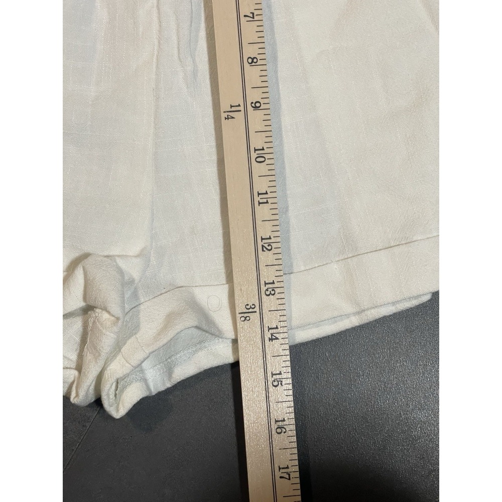 100% Recycled Princess Polly Cream Shorts NWT F -52 - Picture 4 of 5